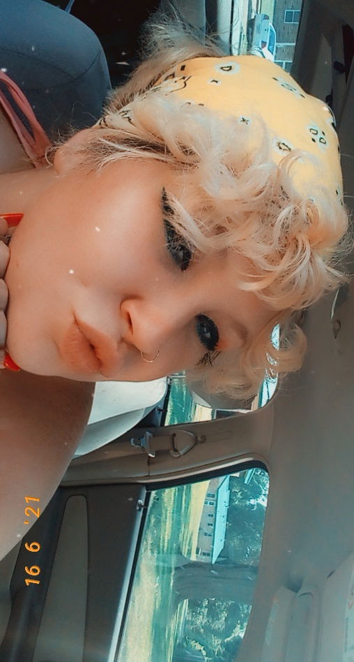 Rosiee Cheeks's avatar