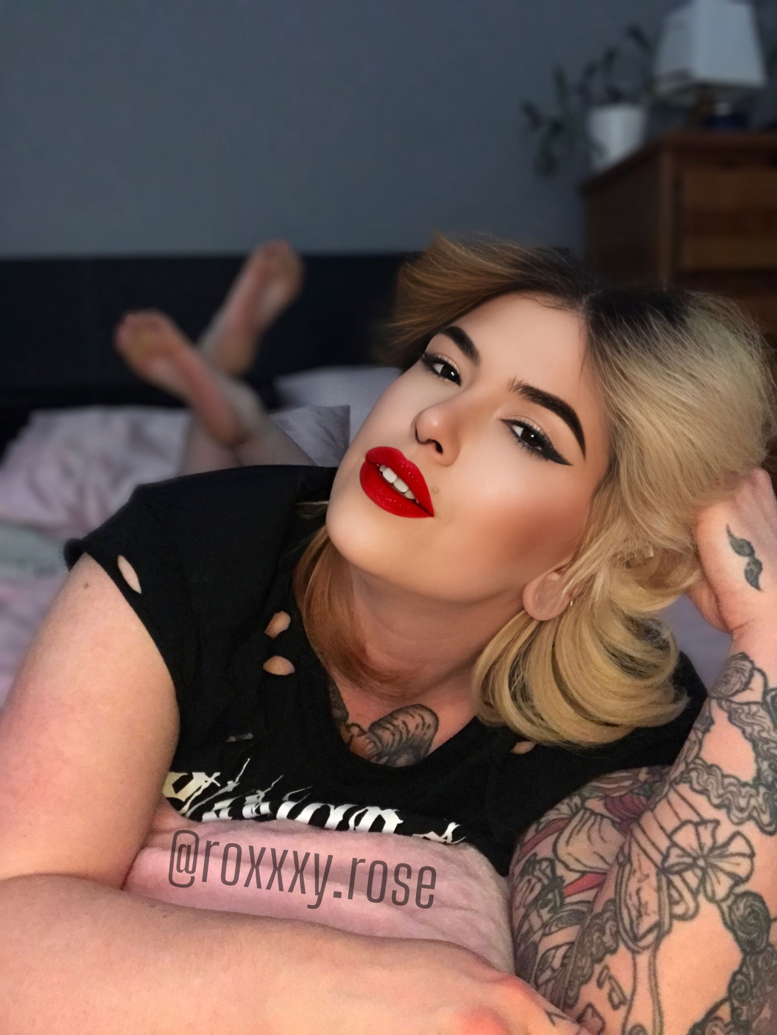 Roxana Rose's avatar