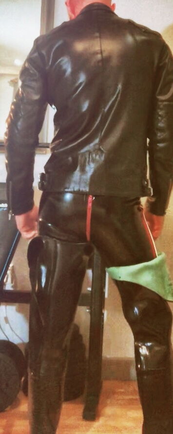 Rubberbuttboy's avatar
