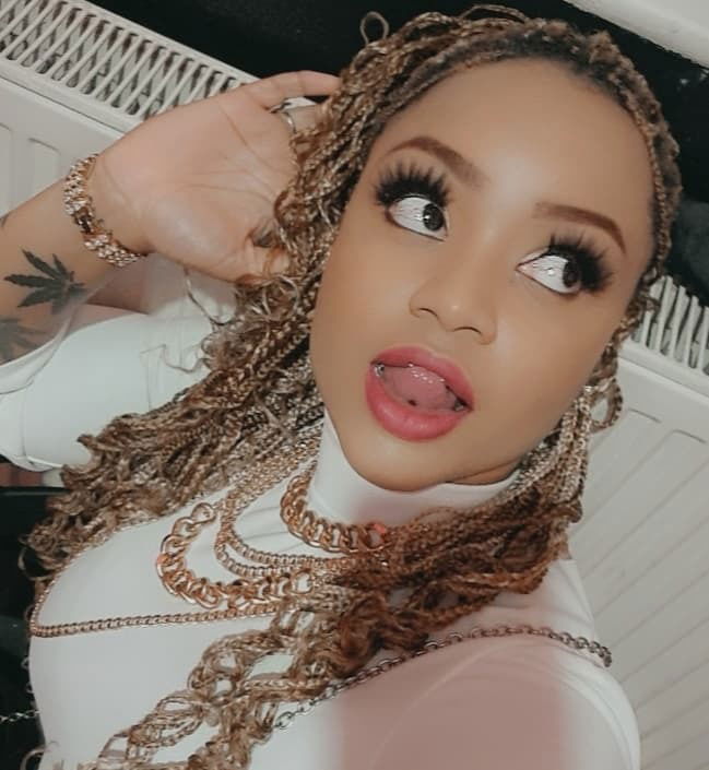 Rude Caramel's avatar