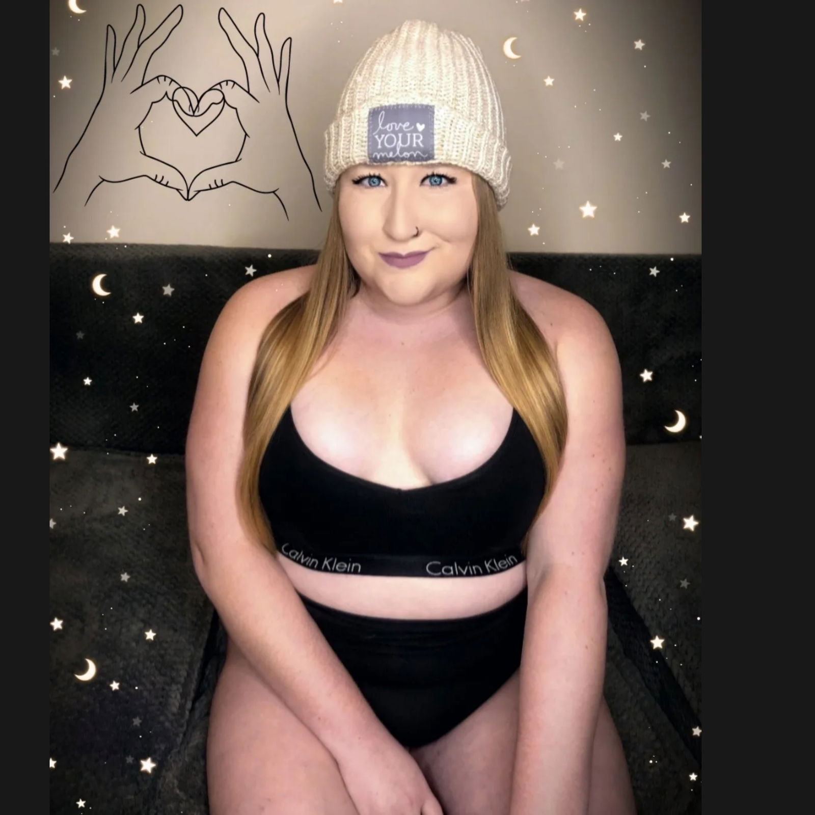 Ruthie Rated-R's avatar
