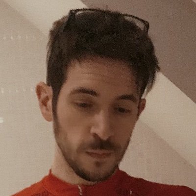 Ry's avatar