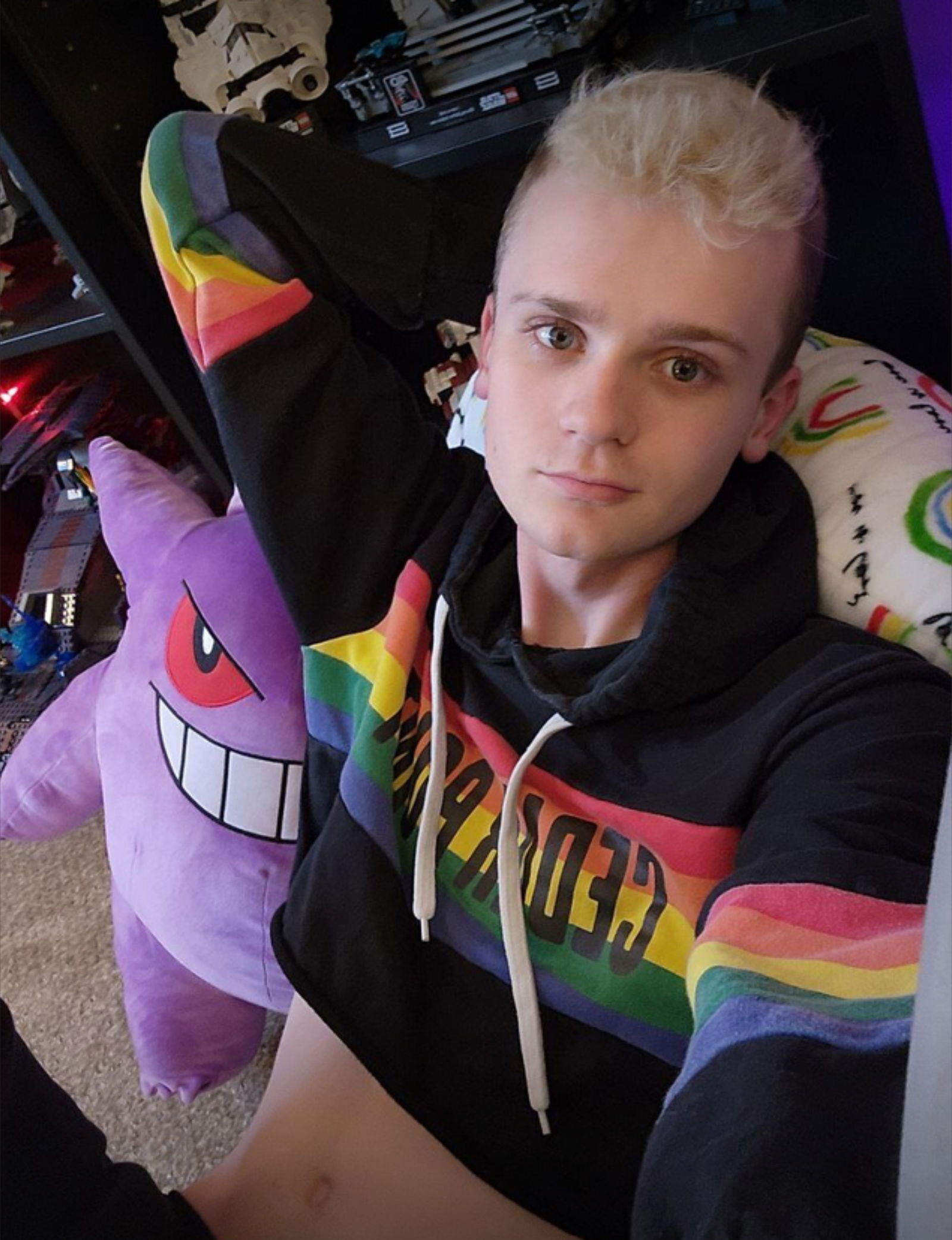 Ryan Snow❄️'s avatar