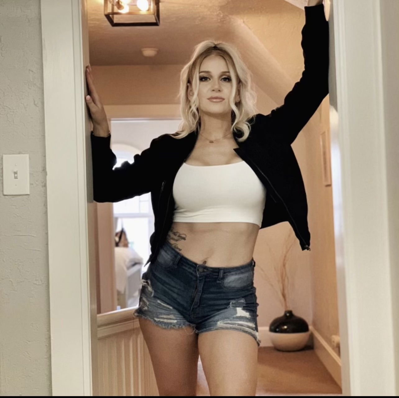 Rylee Rae's avatar