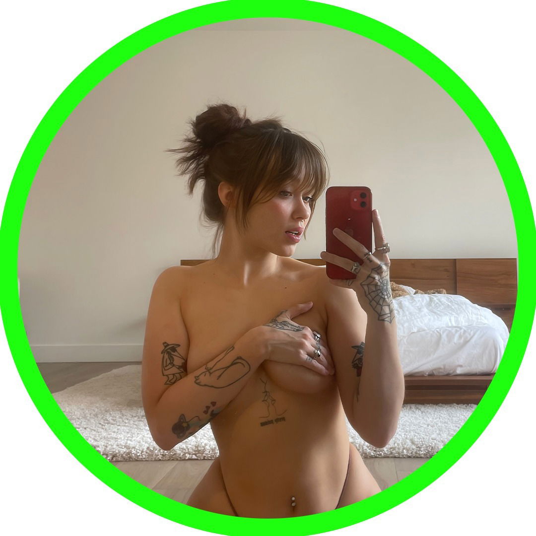 Rylee (little slit ๐ฑ)'s avatar
