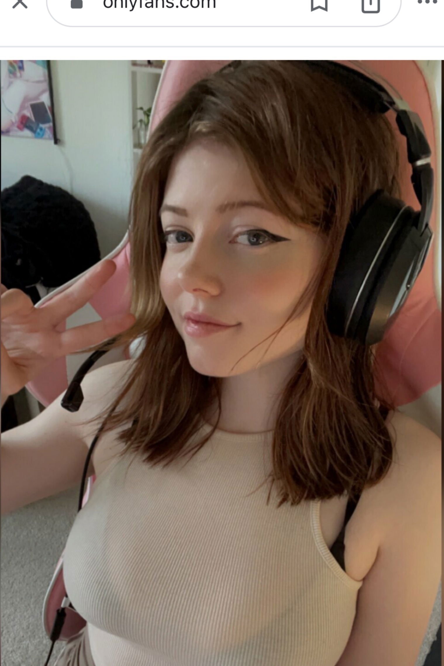 Rylie Rowan Premium's avatar