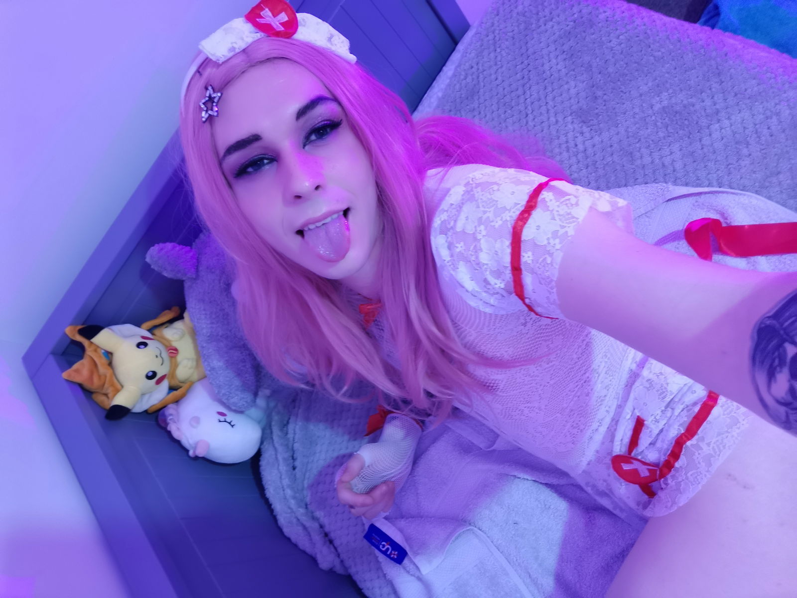 Sasha Suxxx🌙's avatar