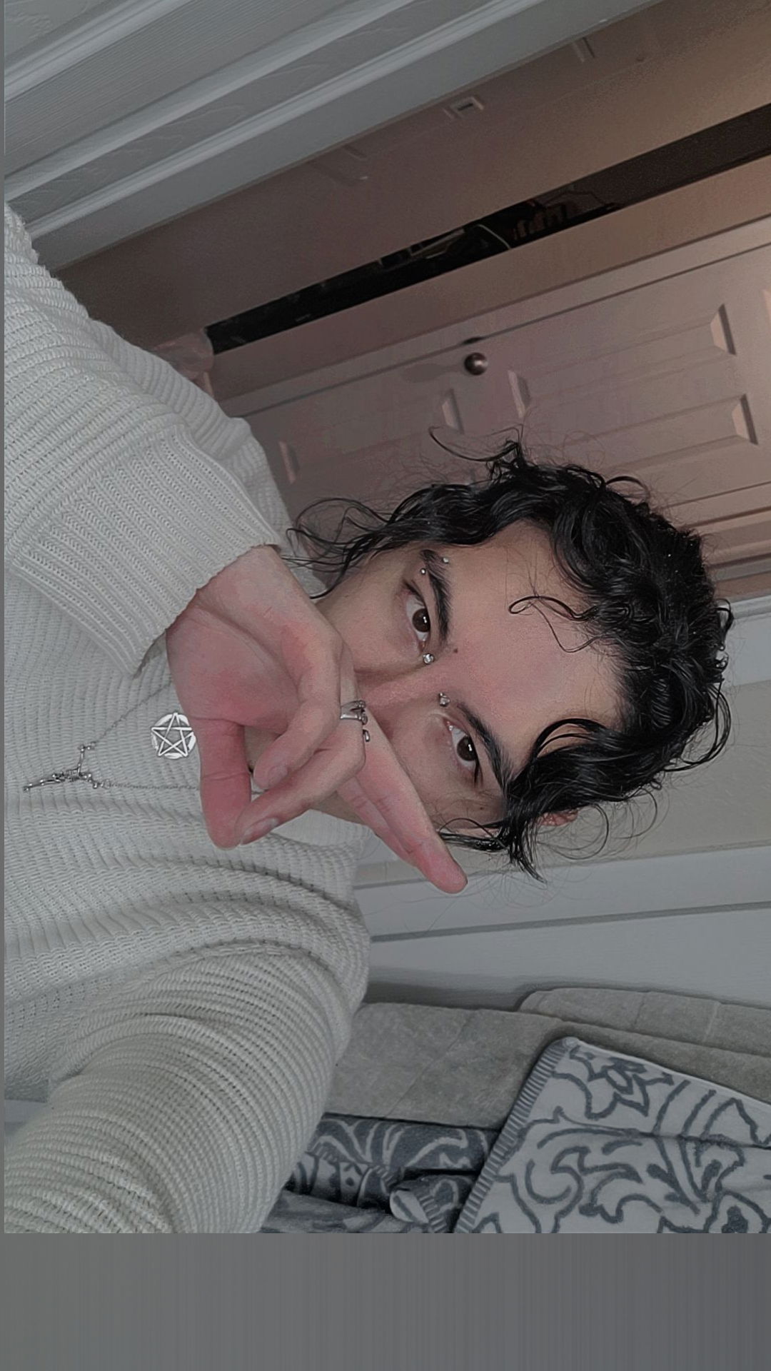 lew's avatar