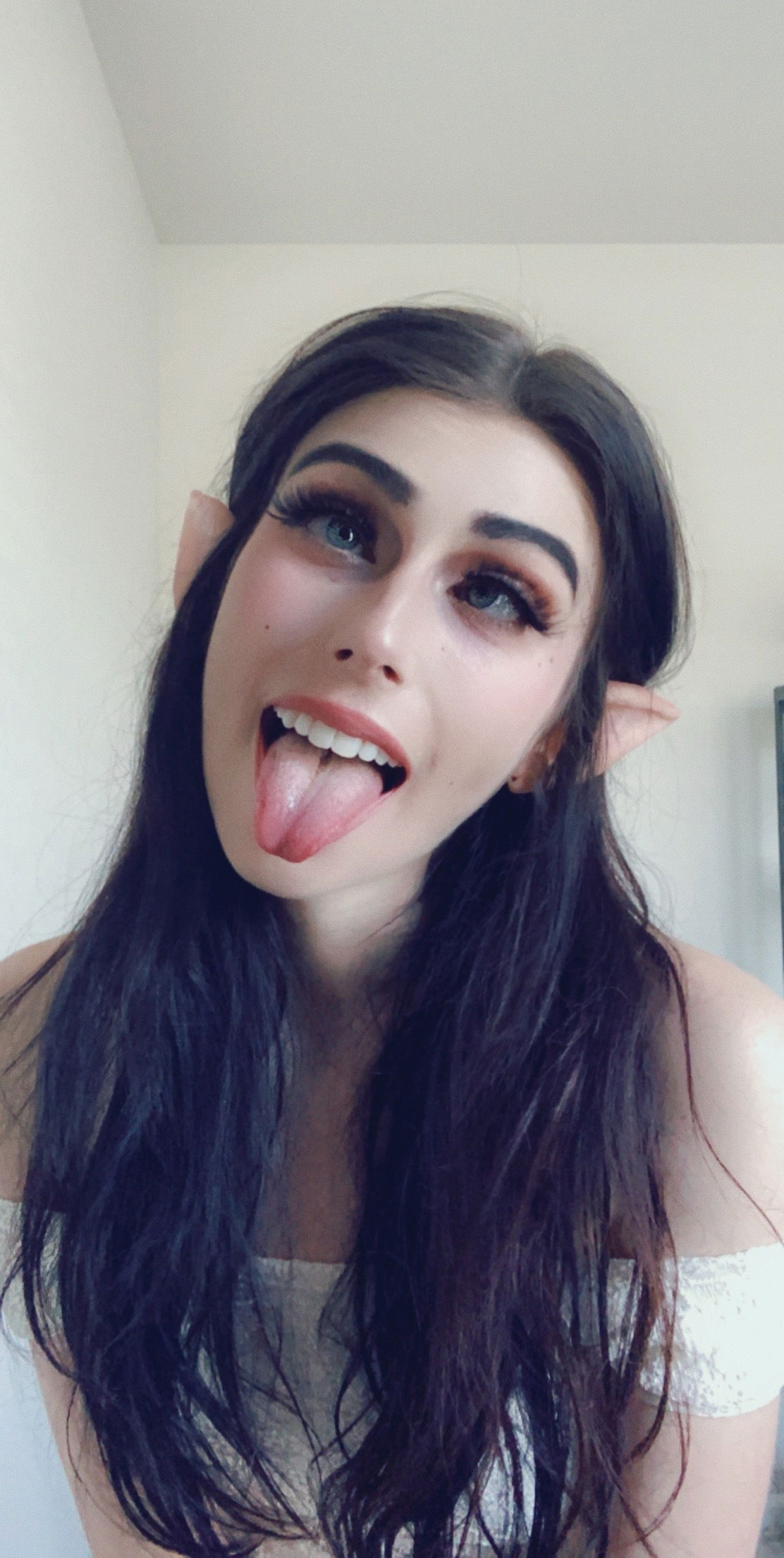 Savana Ray's avatar