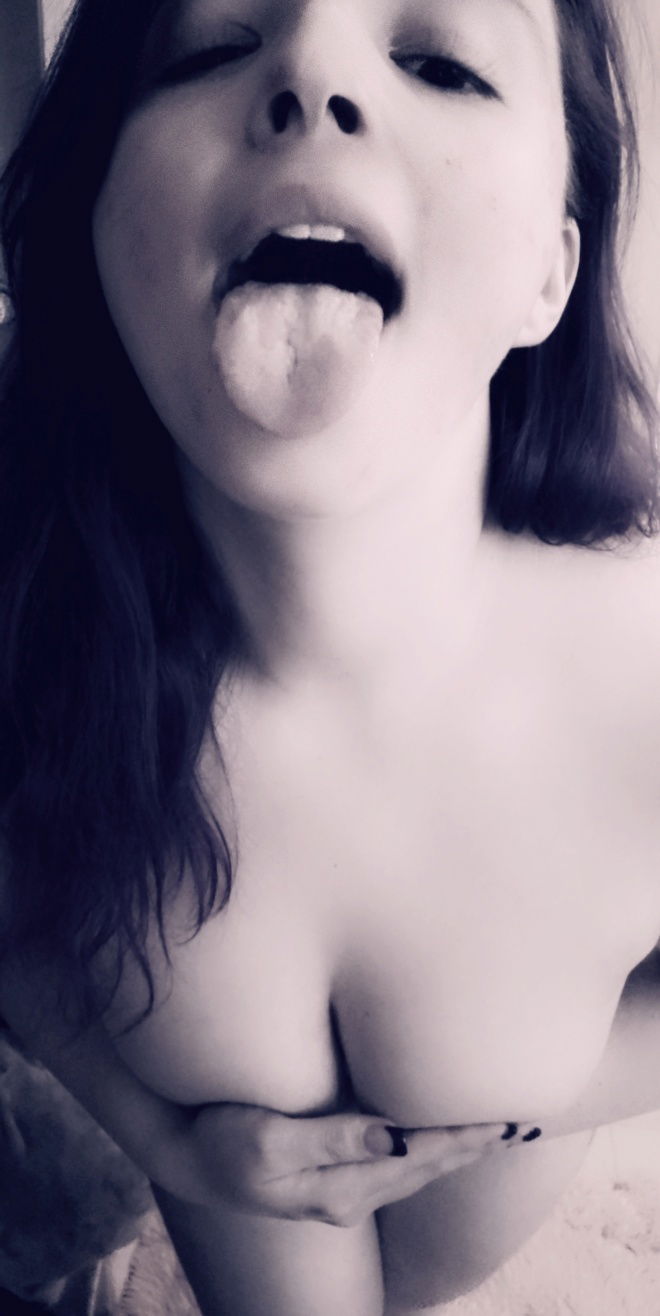 Scarlet G's avatar