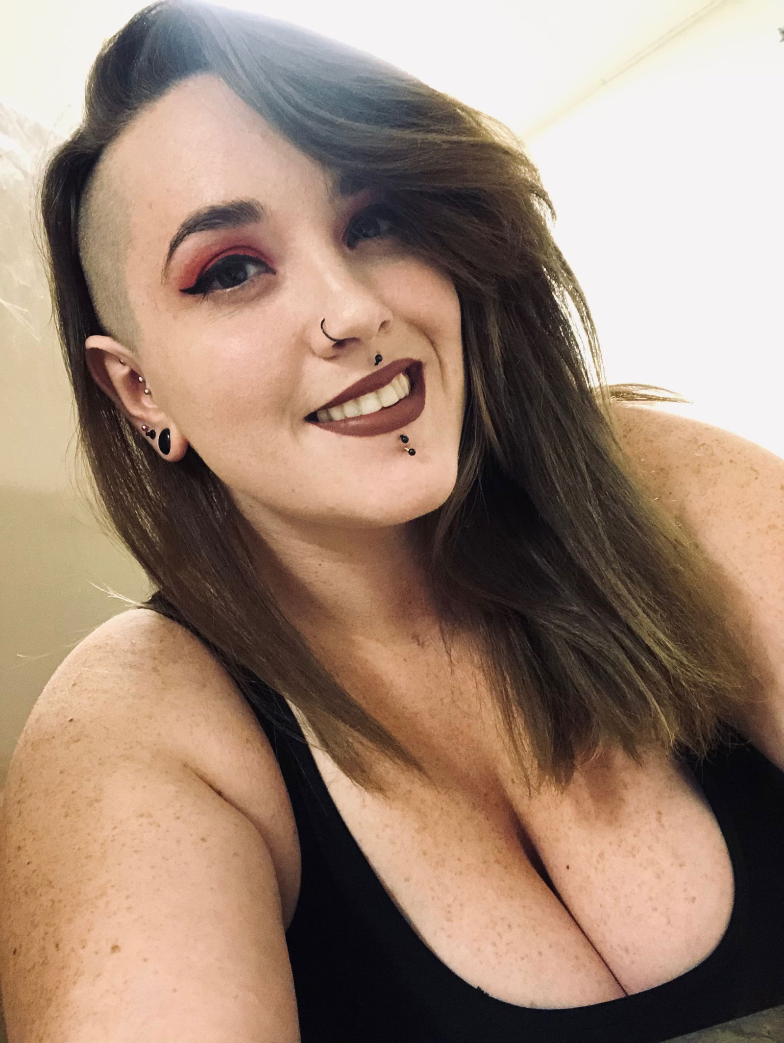 Scarlett Black's avatar