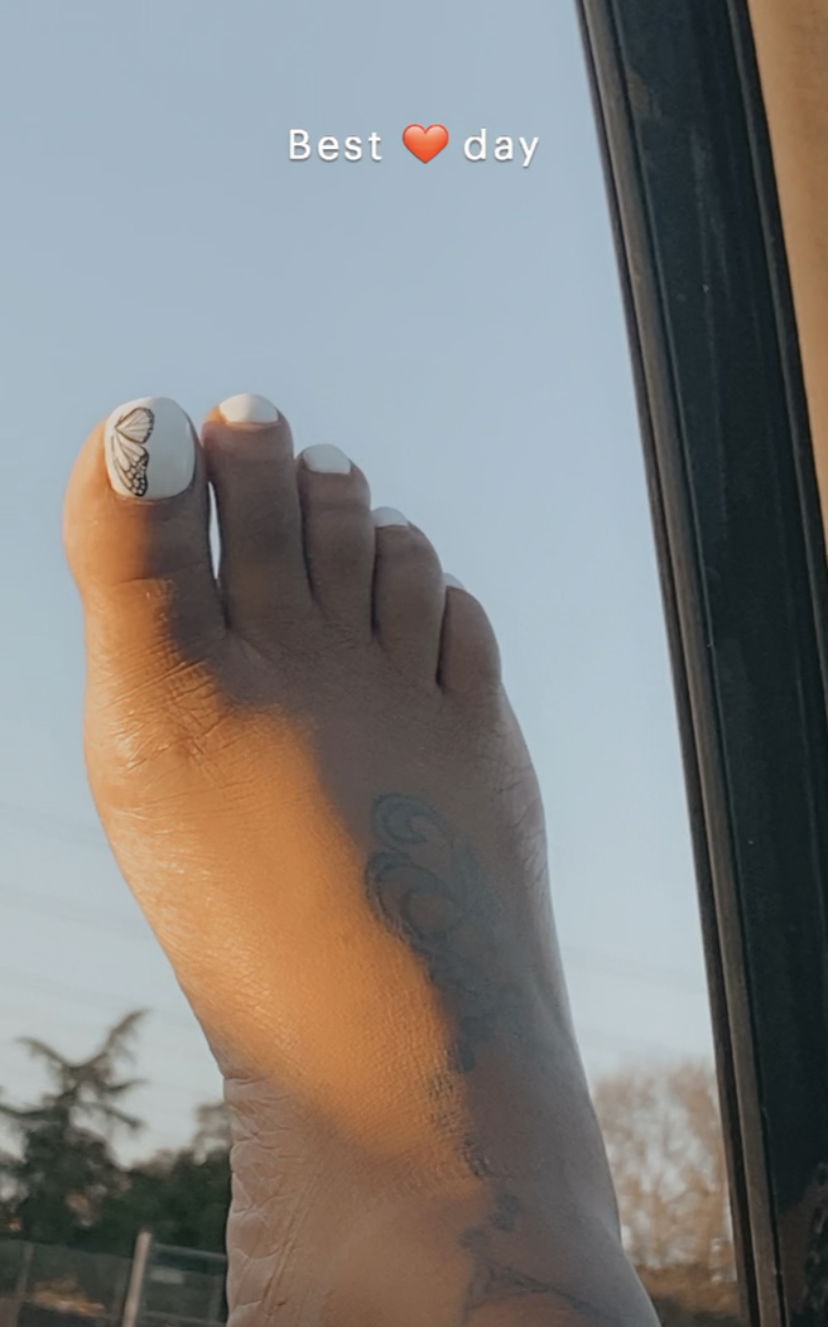 Seductive toes's avatar