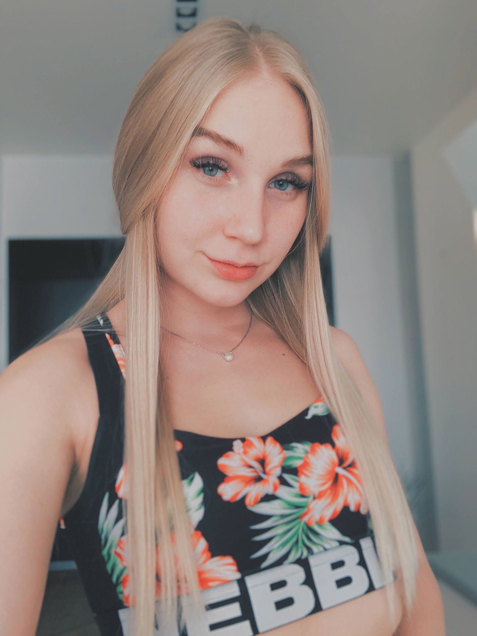 Olya's avatar