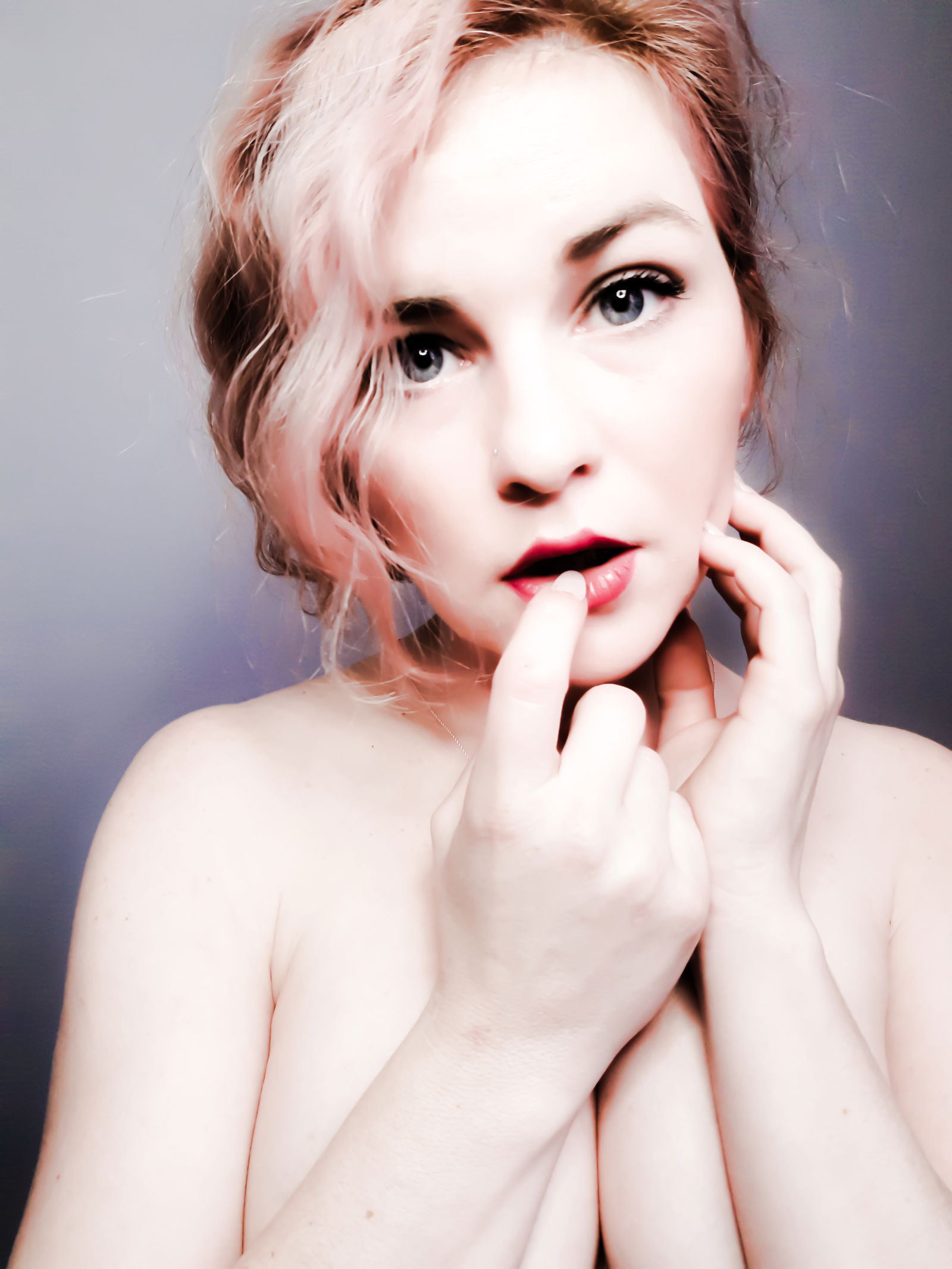 Alice Ayres's avatar