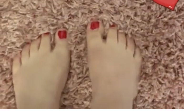 Sexee_feet_bbw