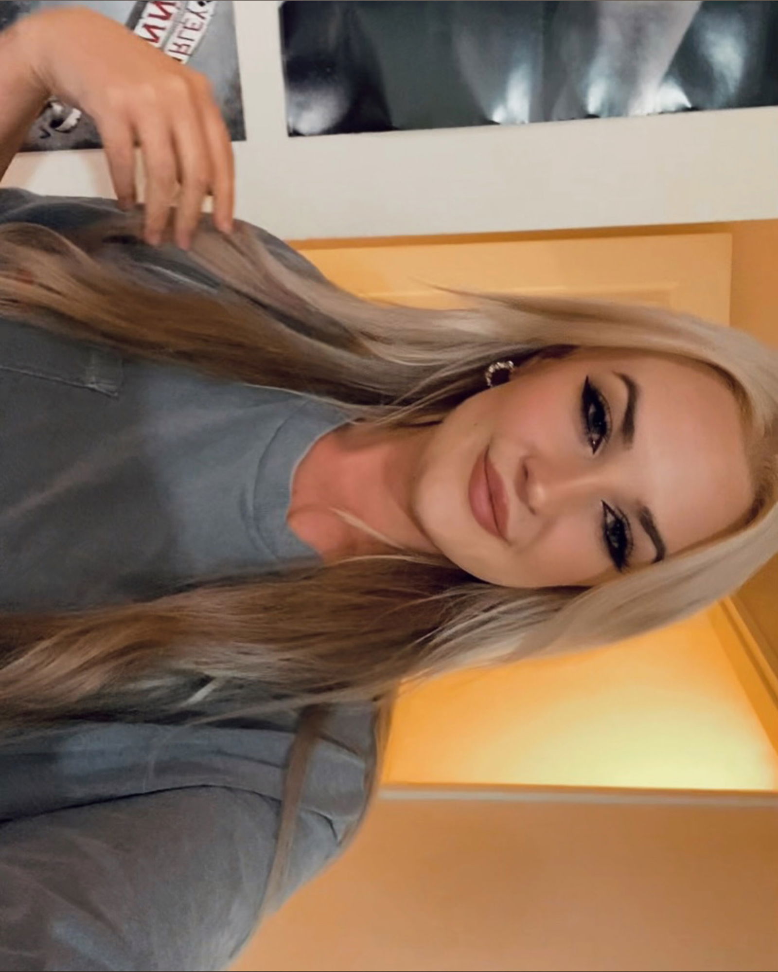 💋 LUNA's avatar