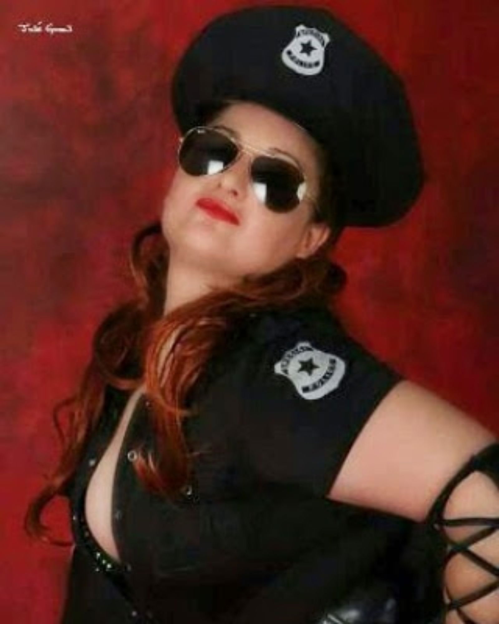 Curvy Girl KATTY's avatar