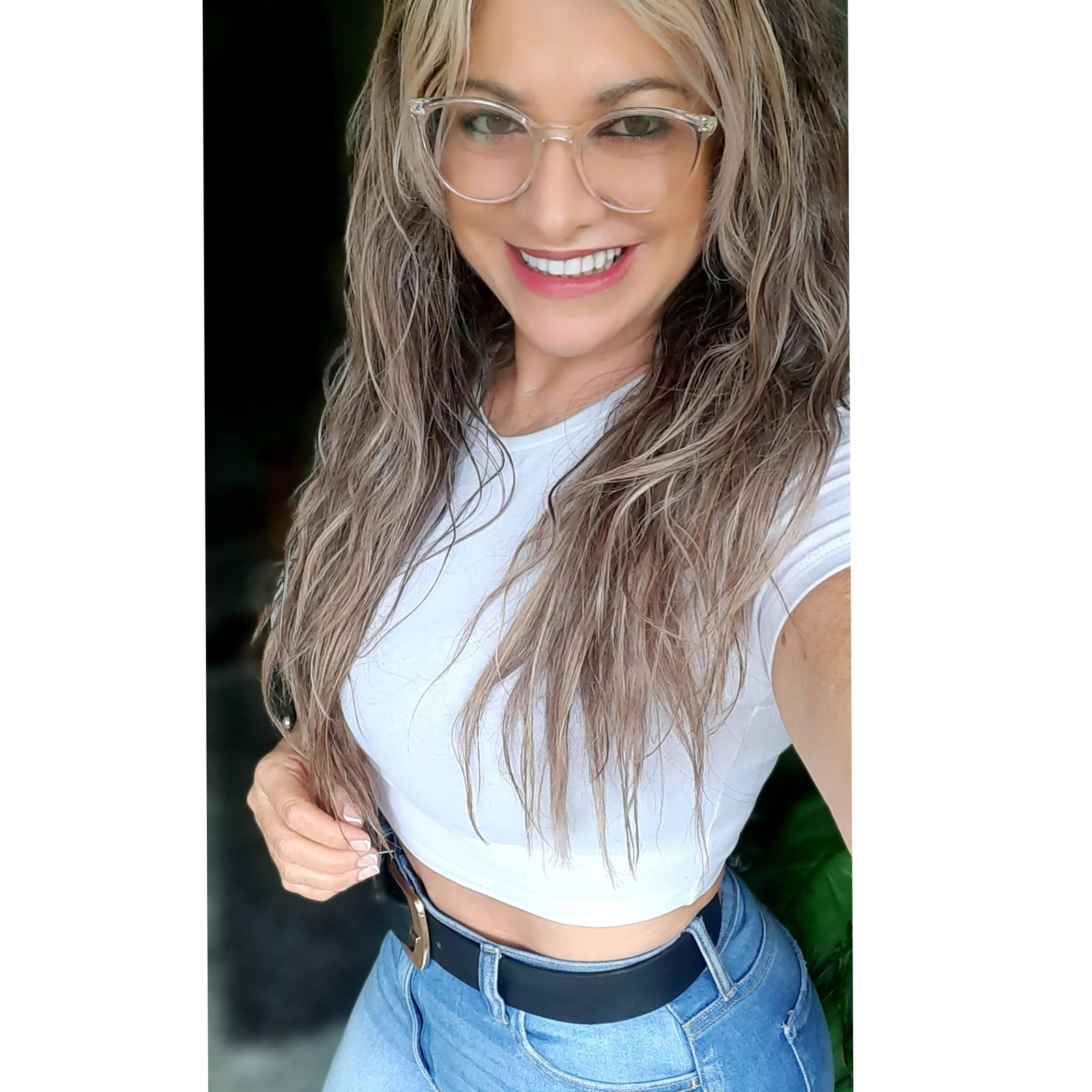 sharom's avatar