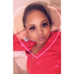 Shay Lashaaa's avatar