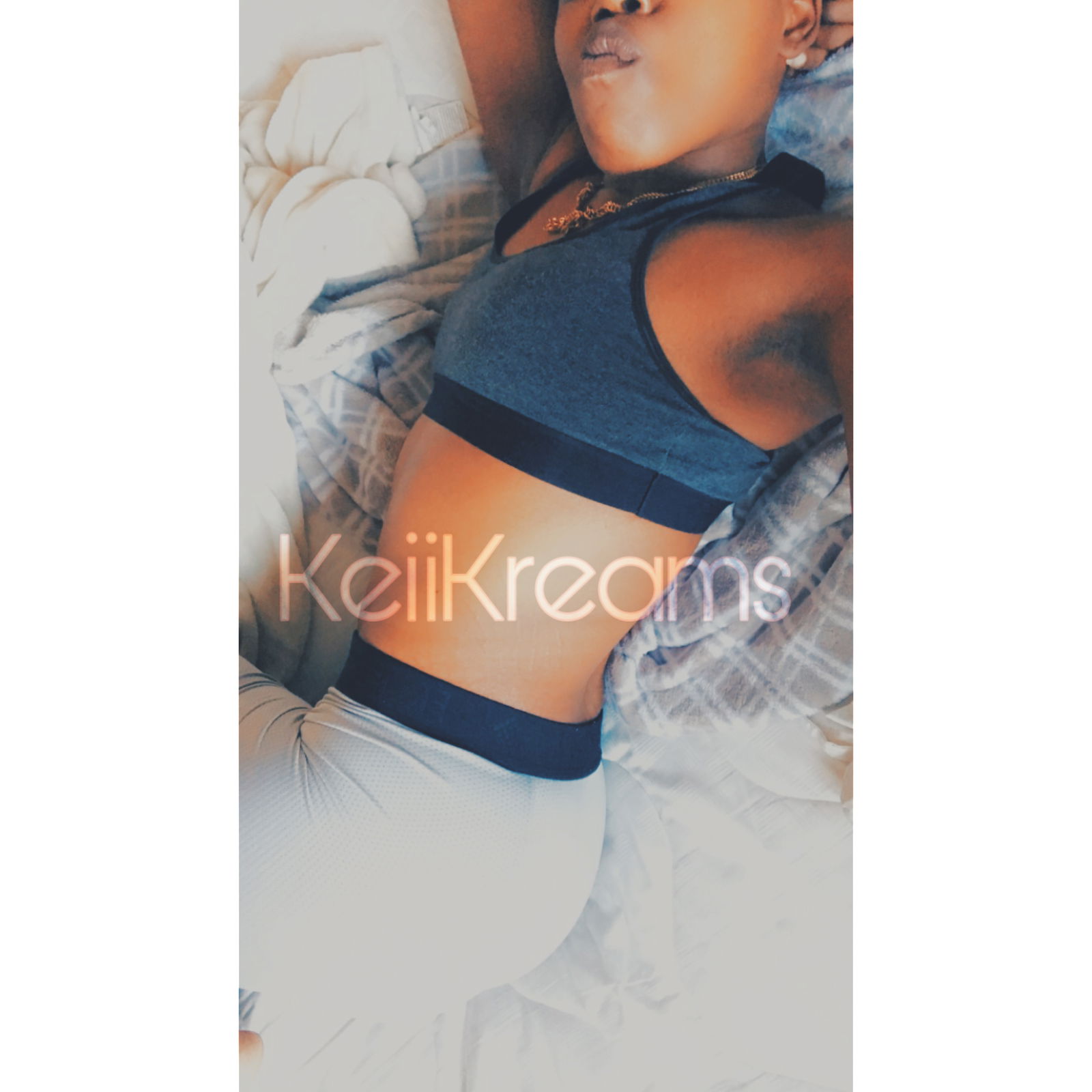 S H E K R E A M S's avatar