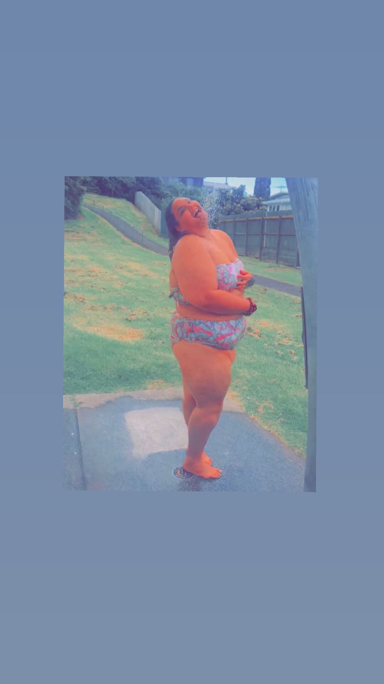 Shey🌺✨'s avatar