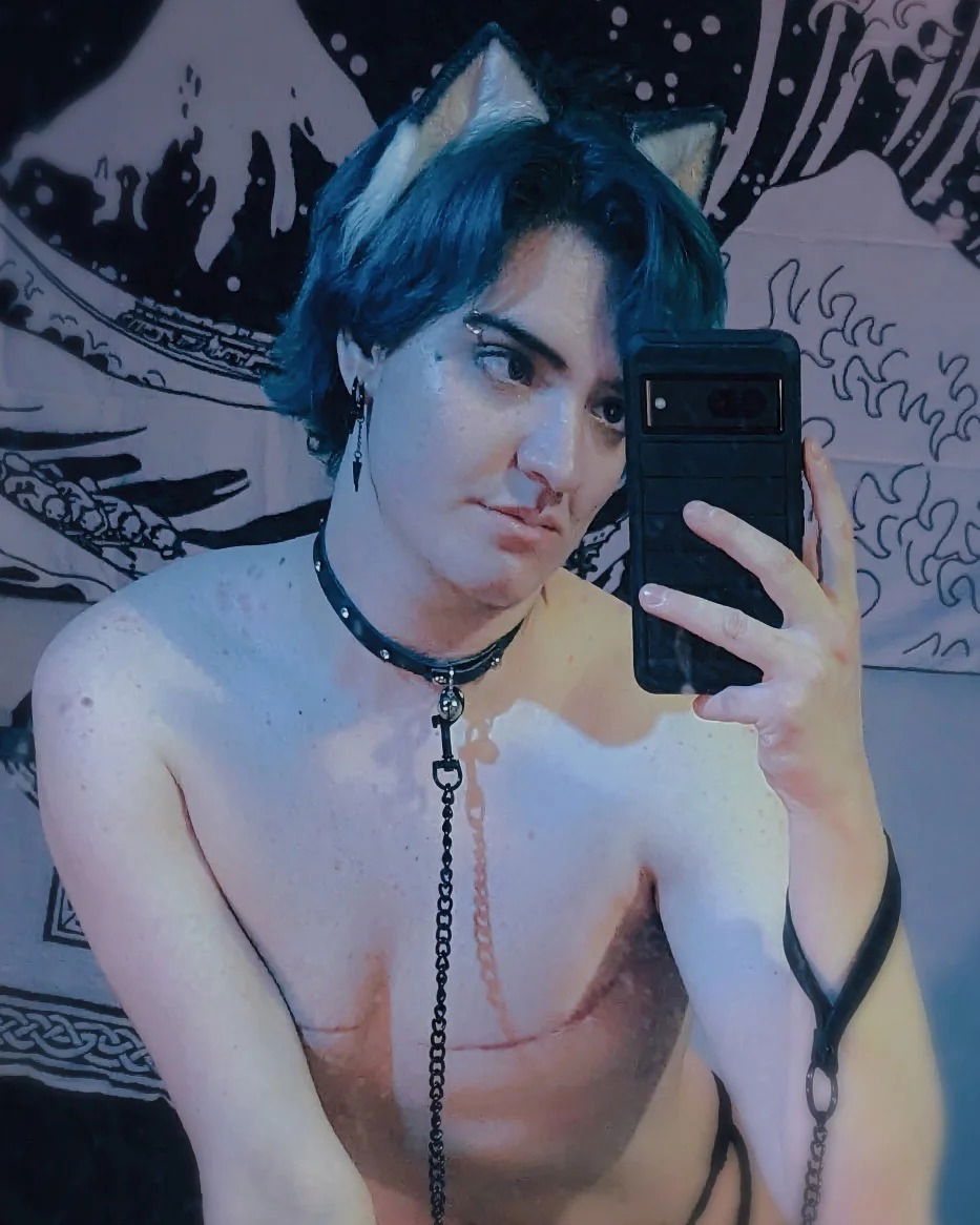 ♡ E R O ♡'s avatar