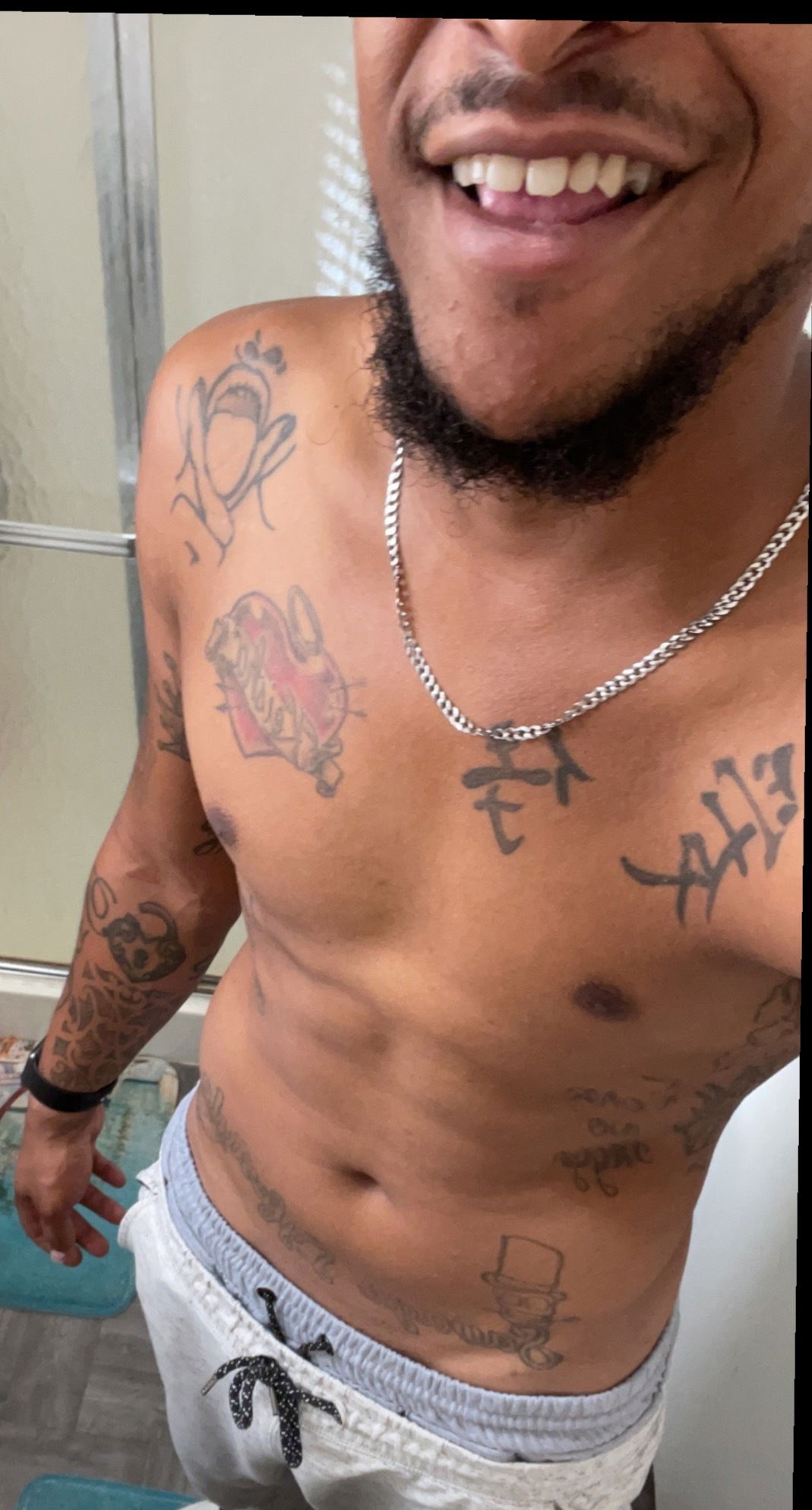 Savage 🤘🏽💯🤫's avatar