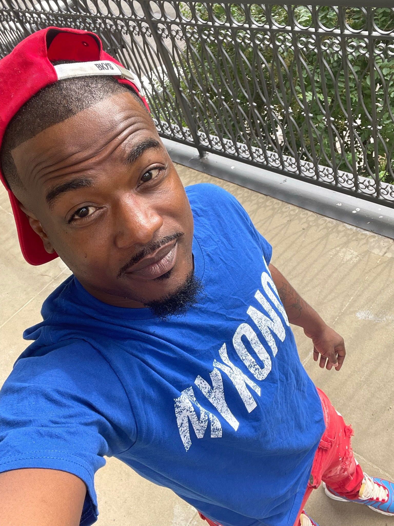 SirRello.FreakNik🍆🍑's avatar