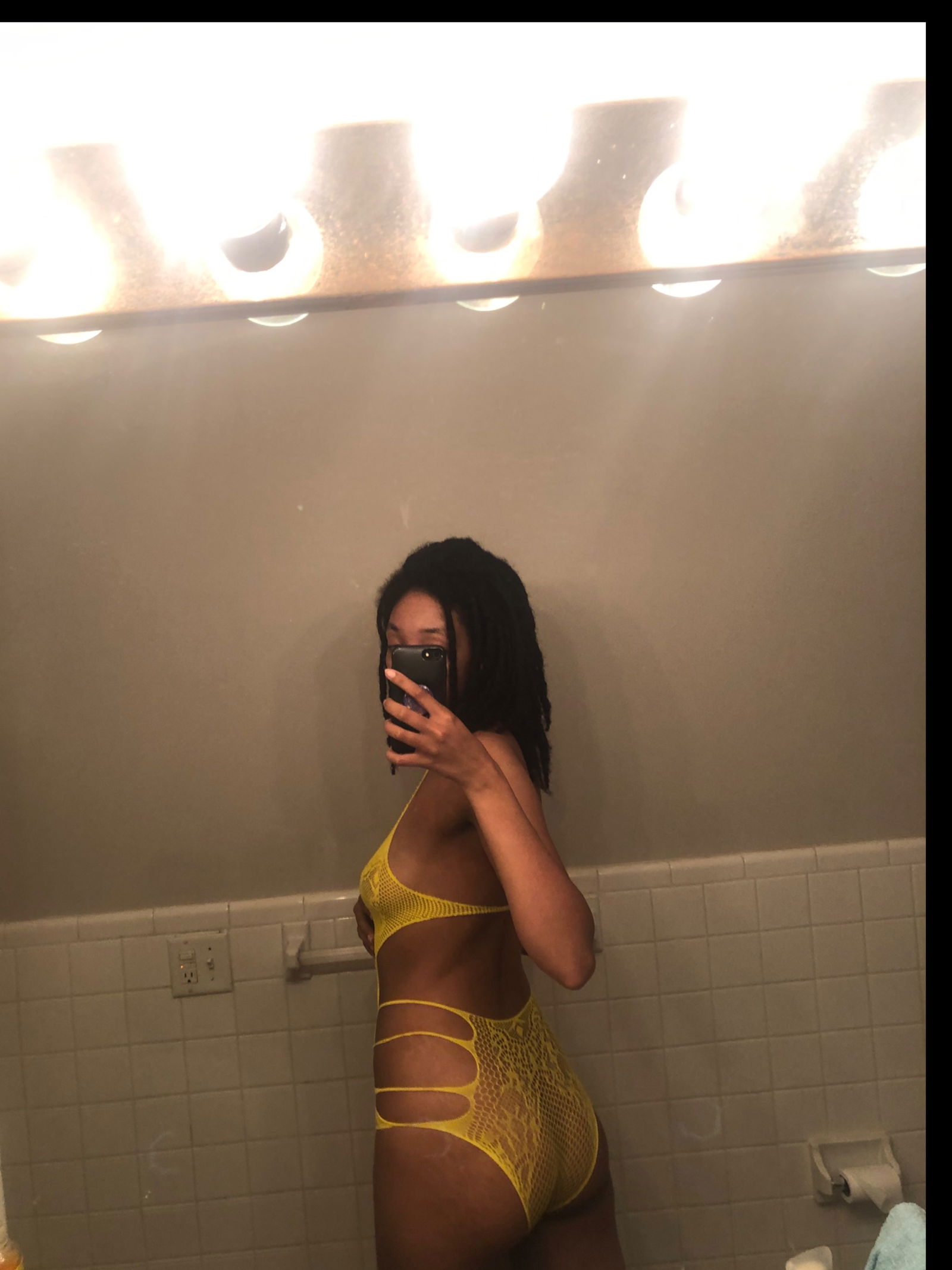 6 9 ✨💦's avatar