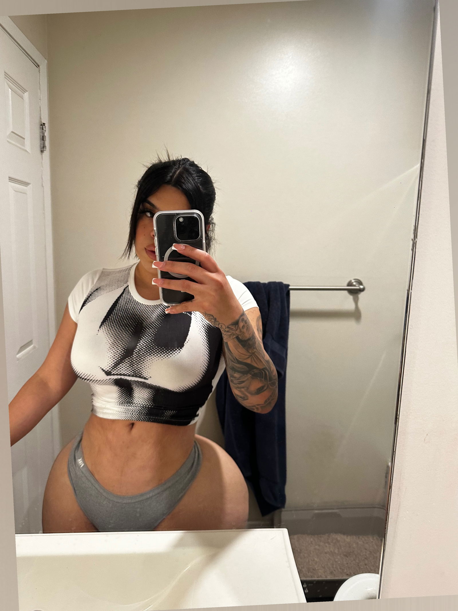 sjlordess's avatar