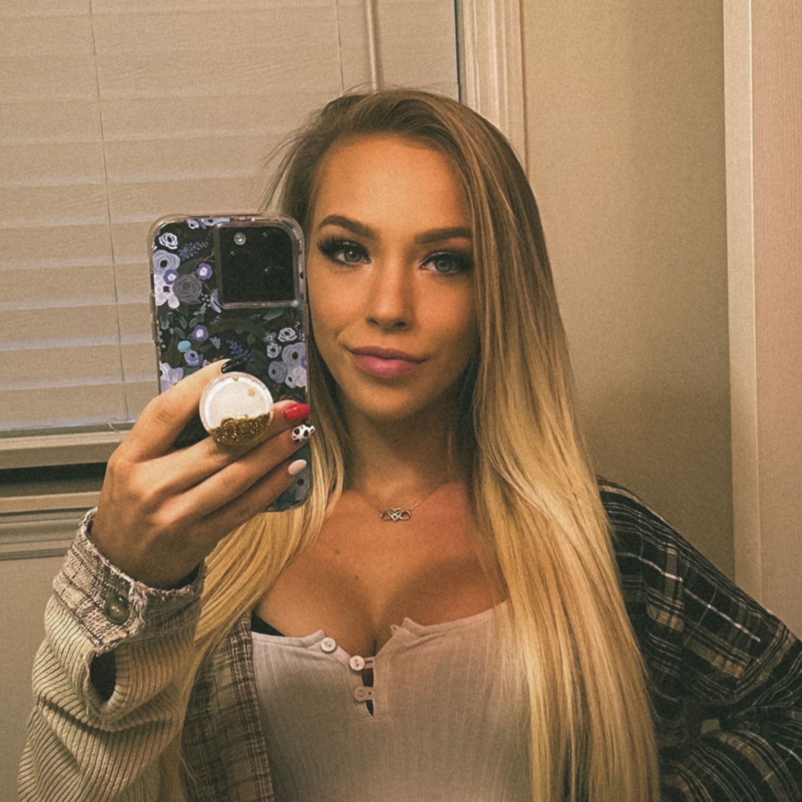 SkyeMarie's avatar