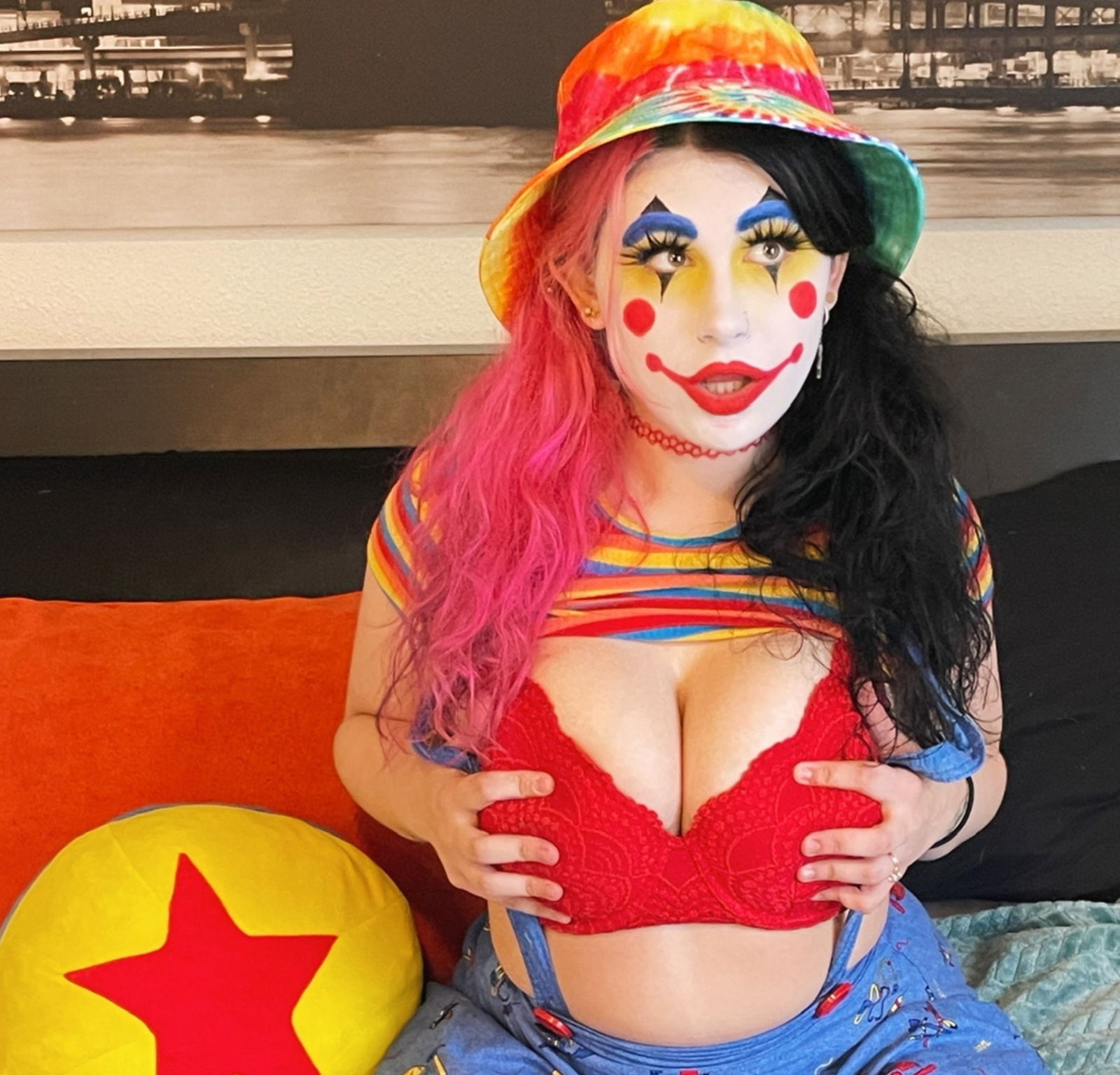 pixie mae puddles🤡✨'s avatar