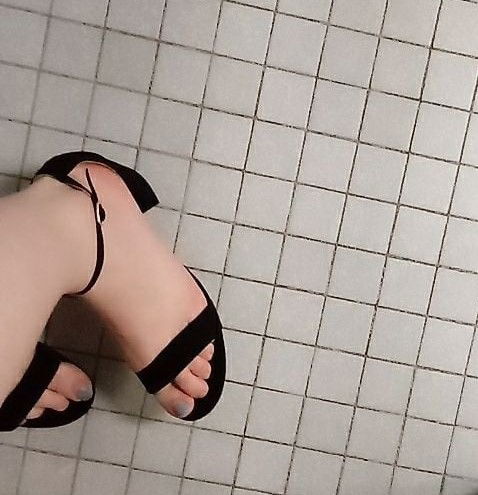 SoftGirl.Feet's avatar