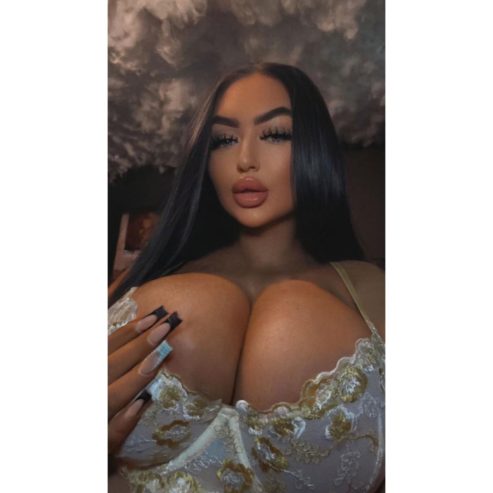 SofyDenton's avatar