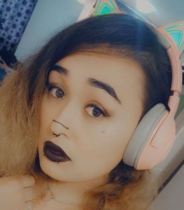 Bella's avatar