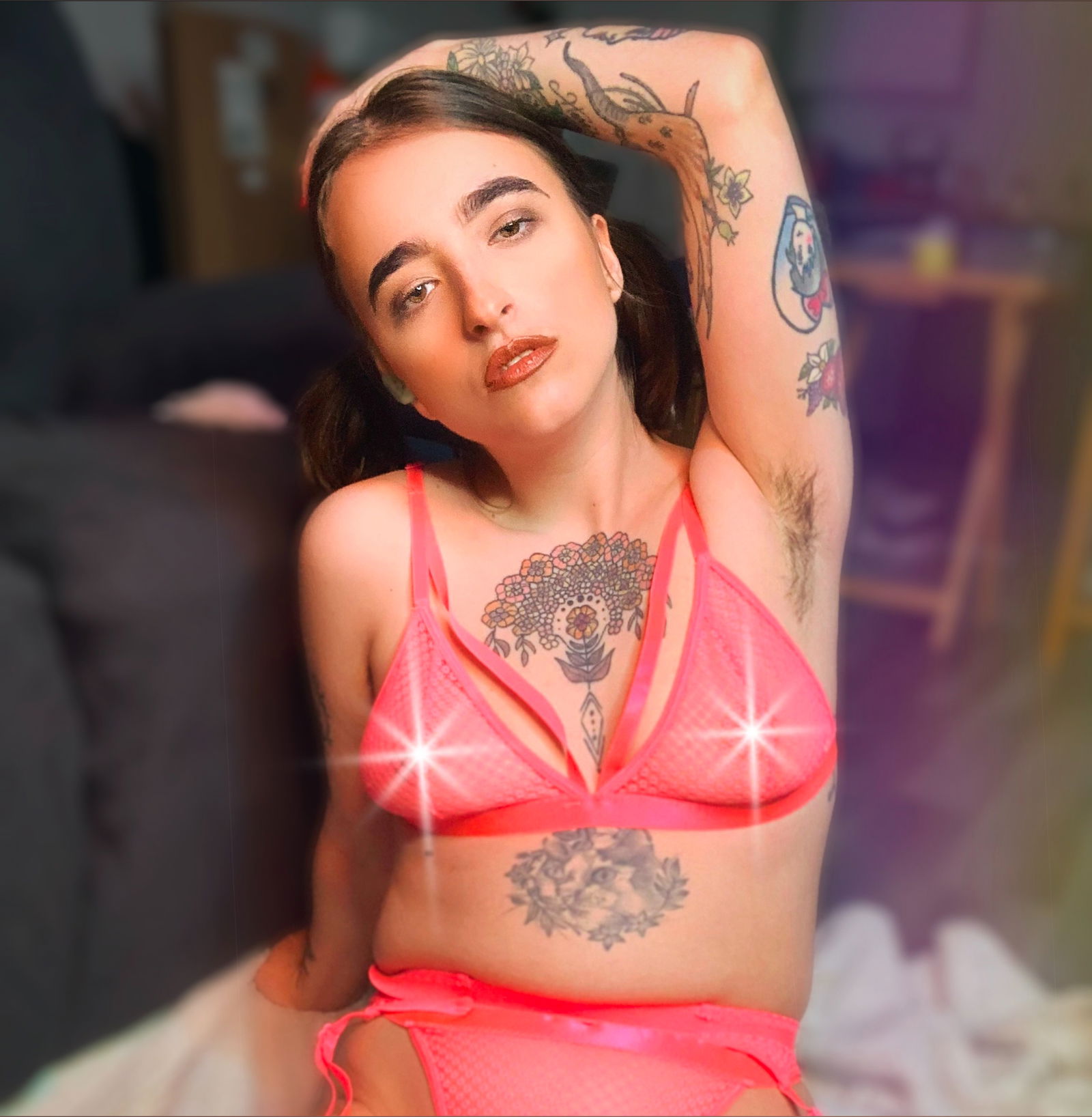 Scarlet Fawn🦌🌻's avatar