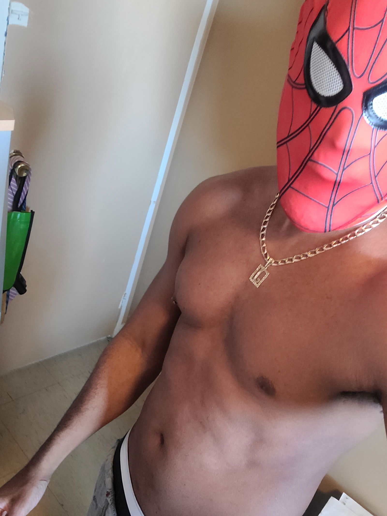 🕷 Spider-Nig 🕷's avatar