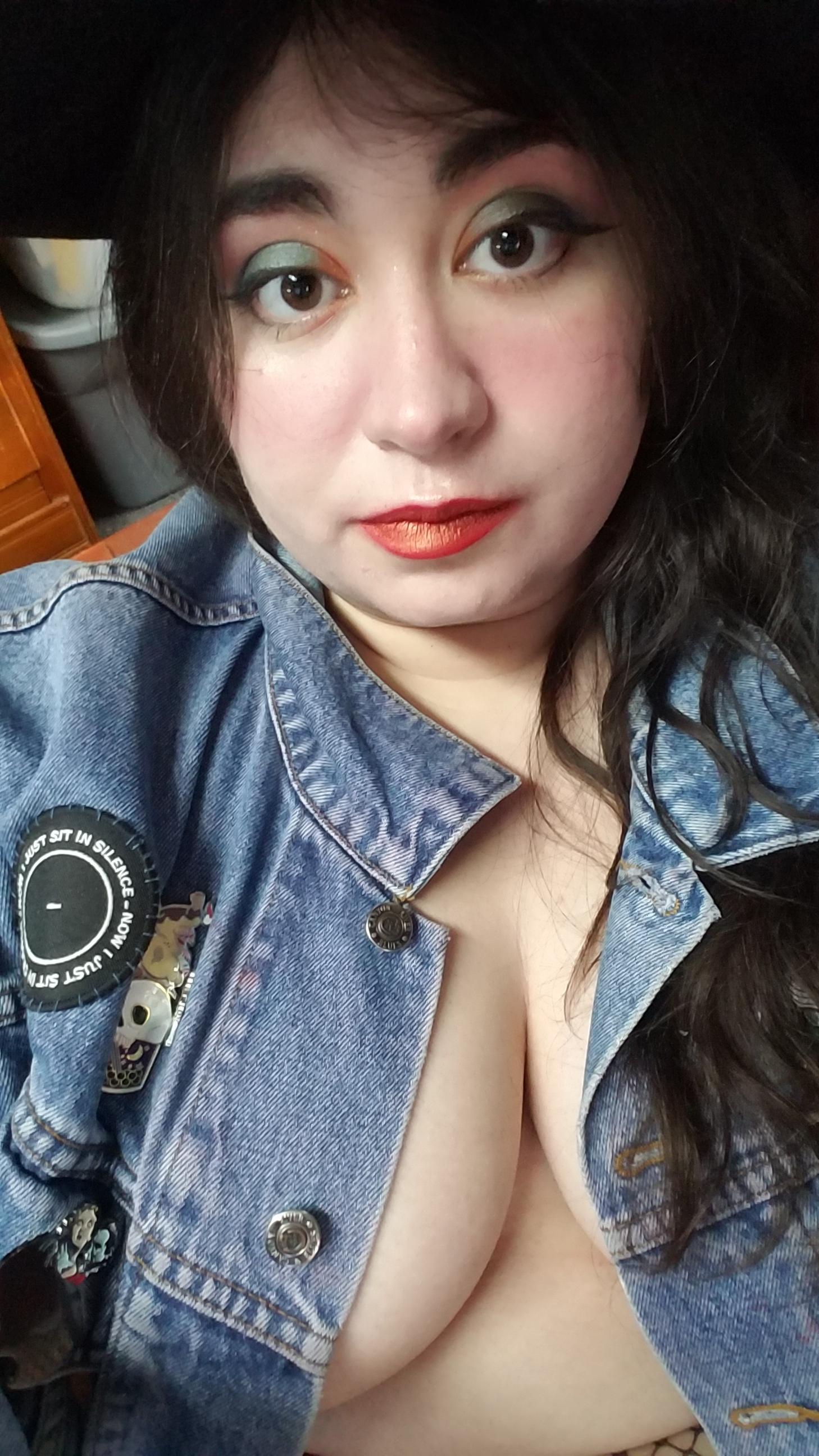 Spooky Mandy