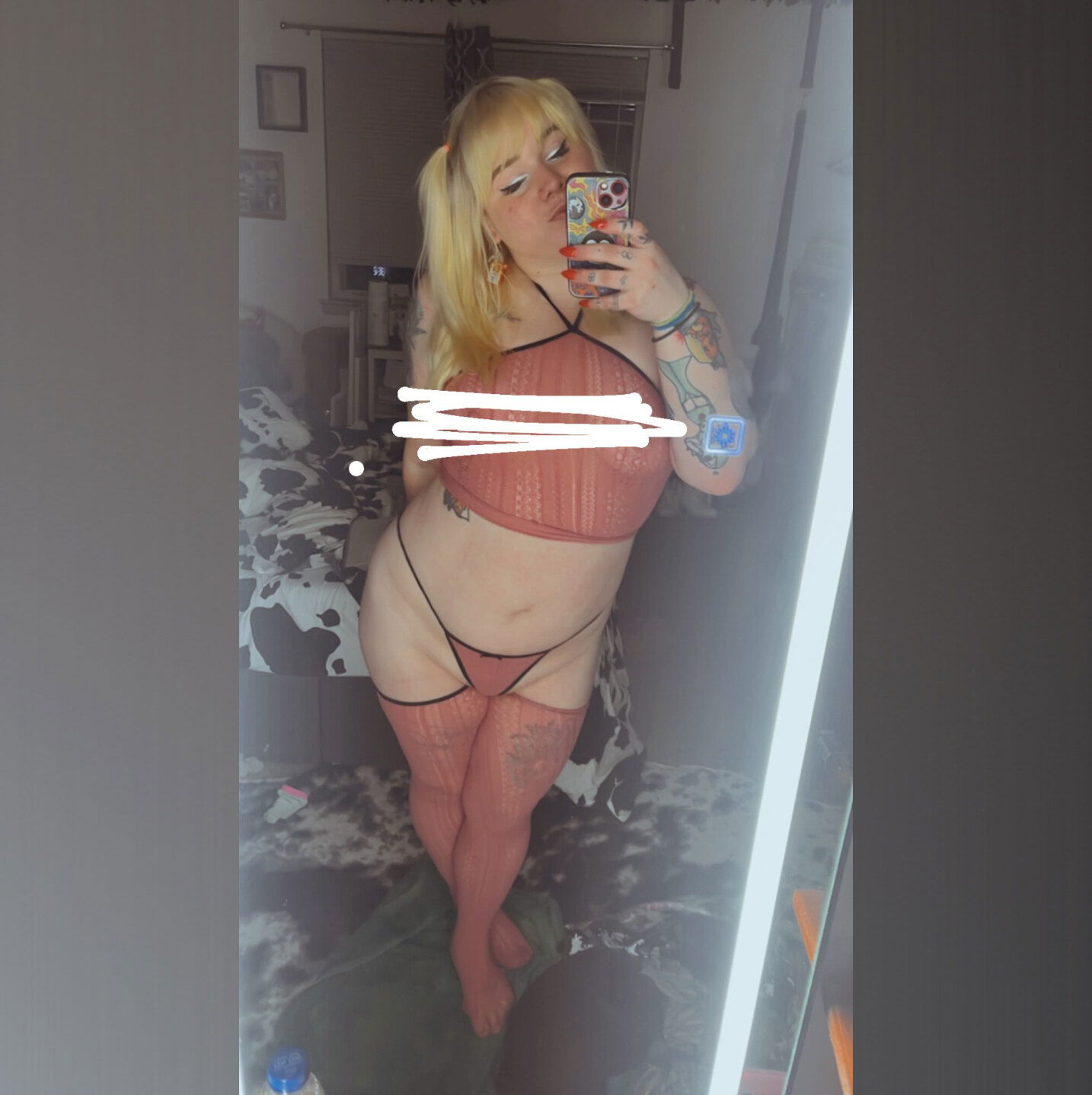 Sasha white's avatar