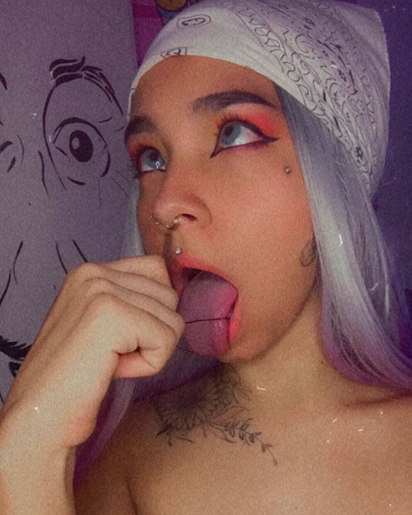 🔥 M I S S T E F H 🔥's avatar