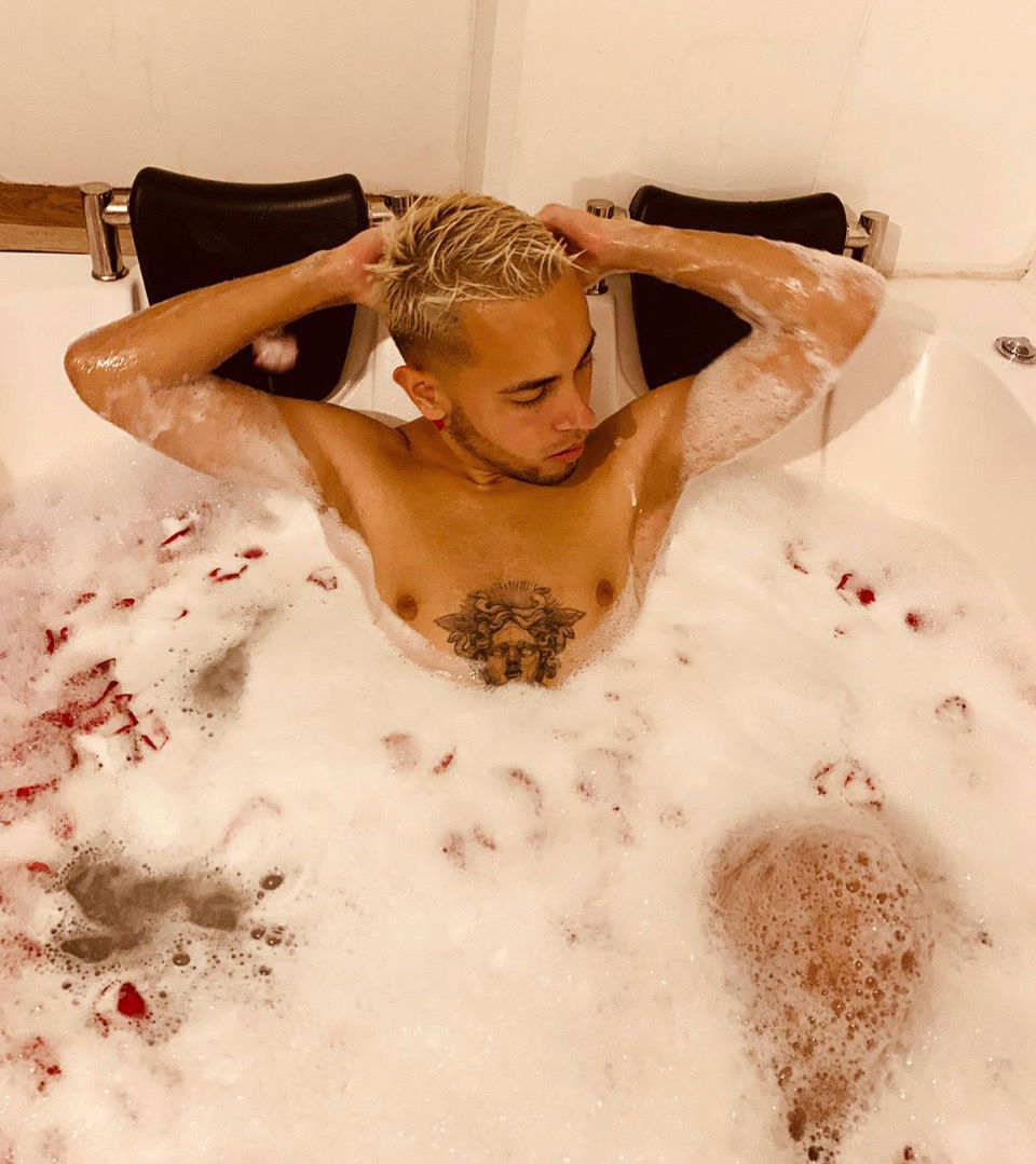 Daniel Cardona's avatar