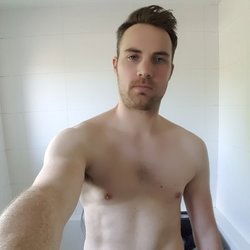 Straighttogayxx's avatar