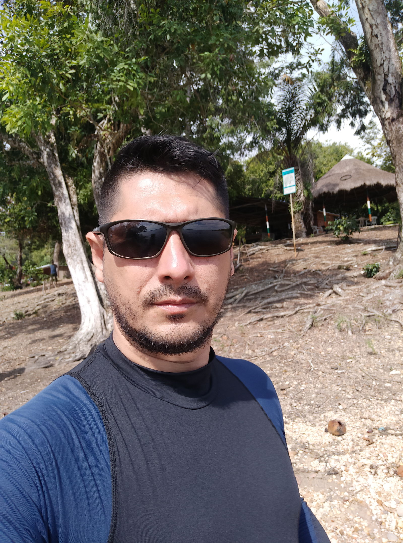 Alvaro Suarez's avatar