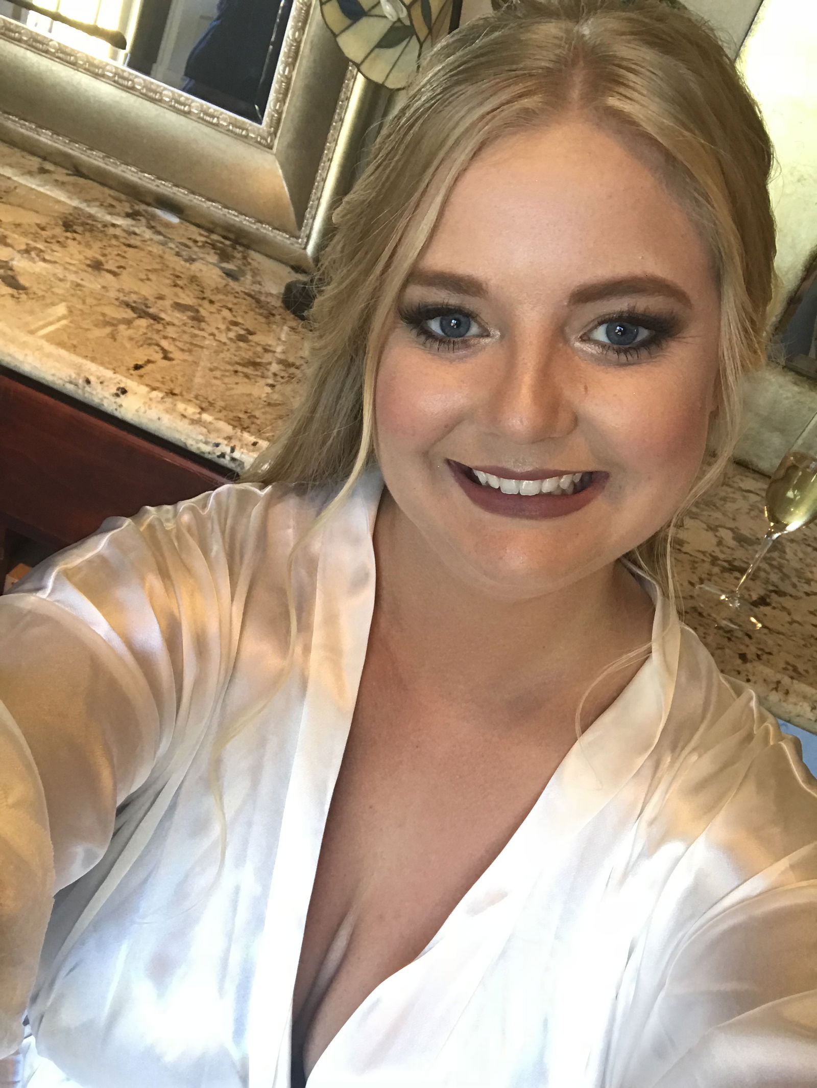 Blondiie's avatar