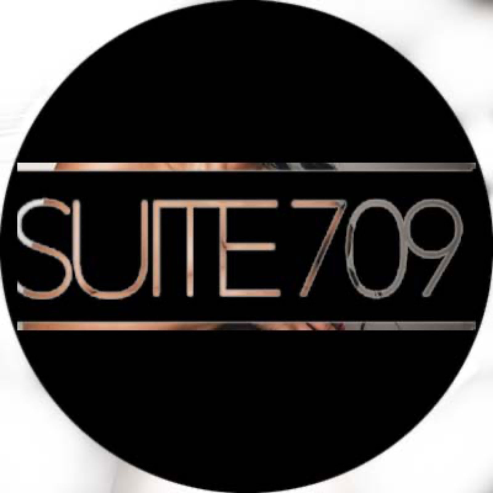 📷 🎬 🎥 Suite 709 Media Group 📷 🎬 🎥's avatar