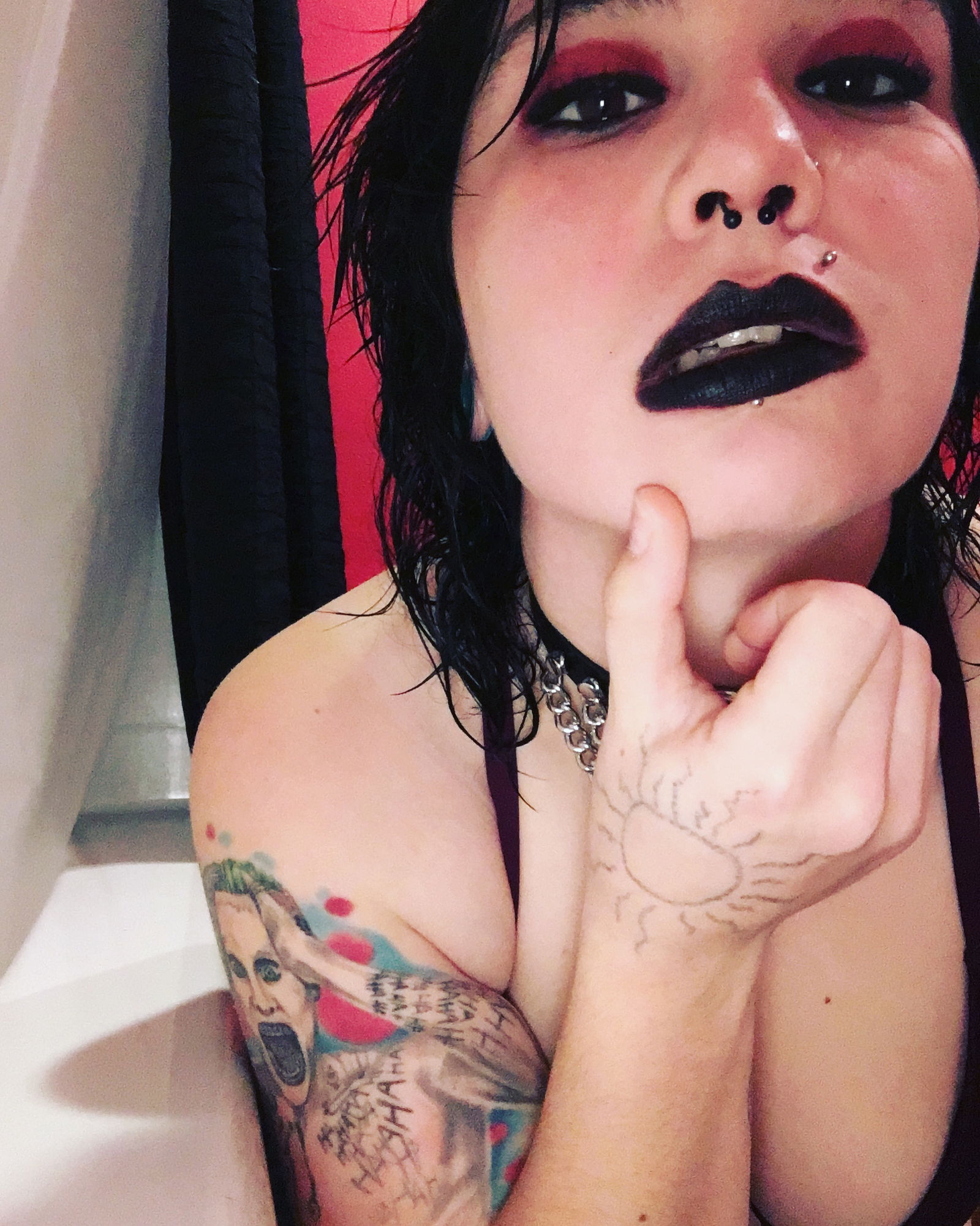Stevie Nova's avatar