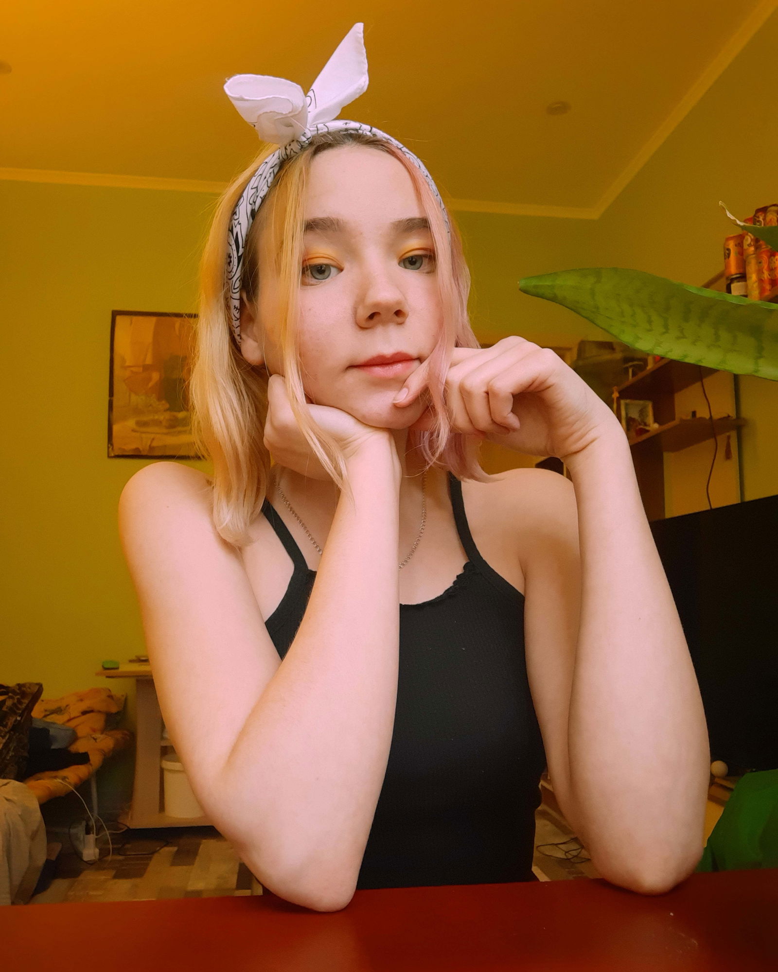 SuzieBrandoFree's avatar