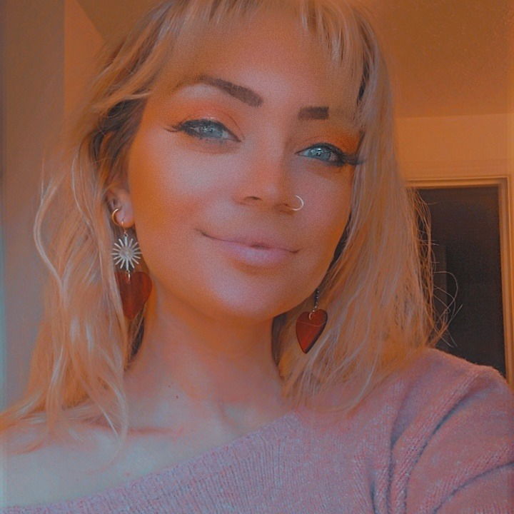 Rae's avatar