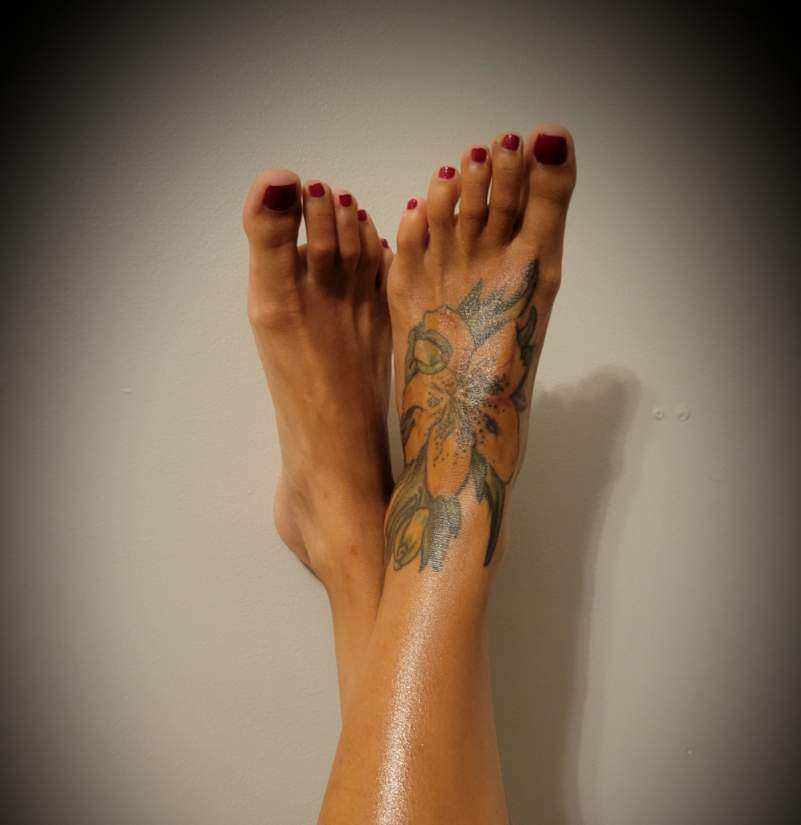 sweetfeetbythesand's avatar