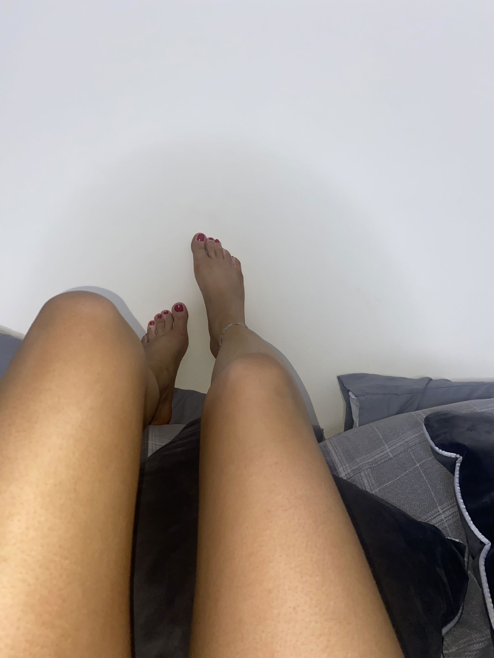 Sweet Feet's avatar